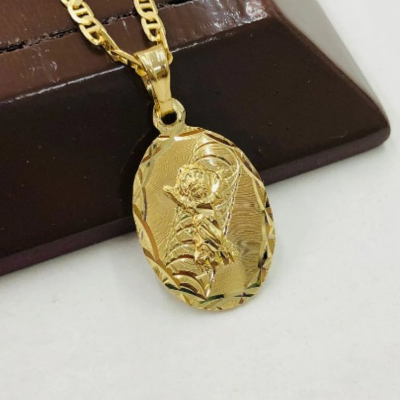 All Yellow Baby Jesus Medal Mariner link Chain 18" for Girls Boys Ladies 22x14mm - Picture 3 of 10